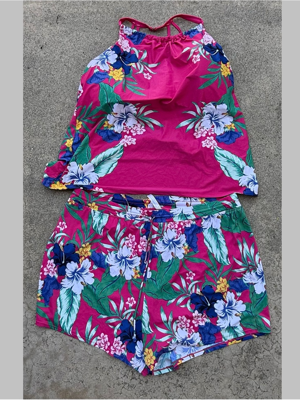 Cacique Swim by Cacique floral 2 Piece Tankini/shorts lined Top 28/bottom 30